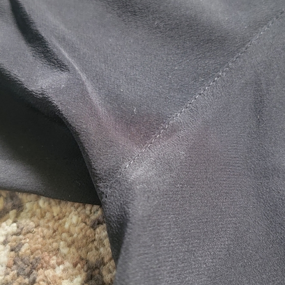 Eileen Fisher xs Black 3/4 Sleeve Scoop Neck 100% Silk Blouse - Picture 4 of 6